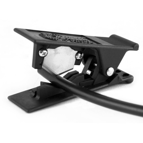 Airline Cutter