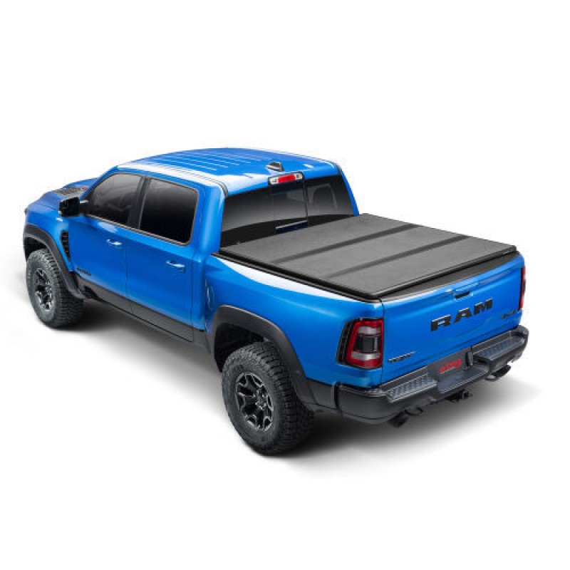 Solid Fold ALX Bed Cover 09- Ram 1500 5ft7in Bed